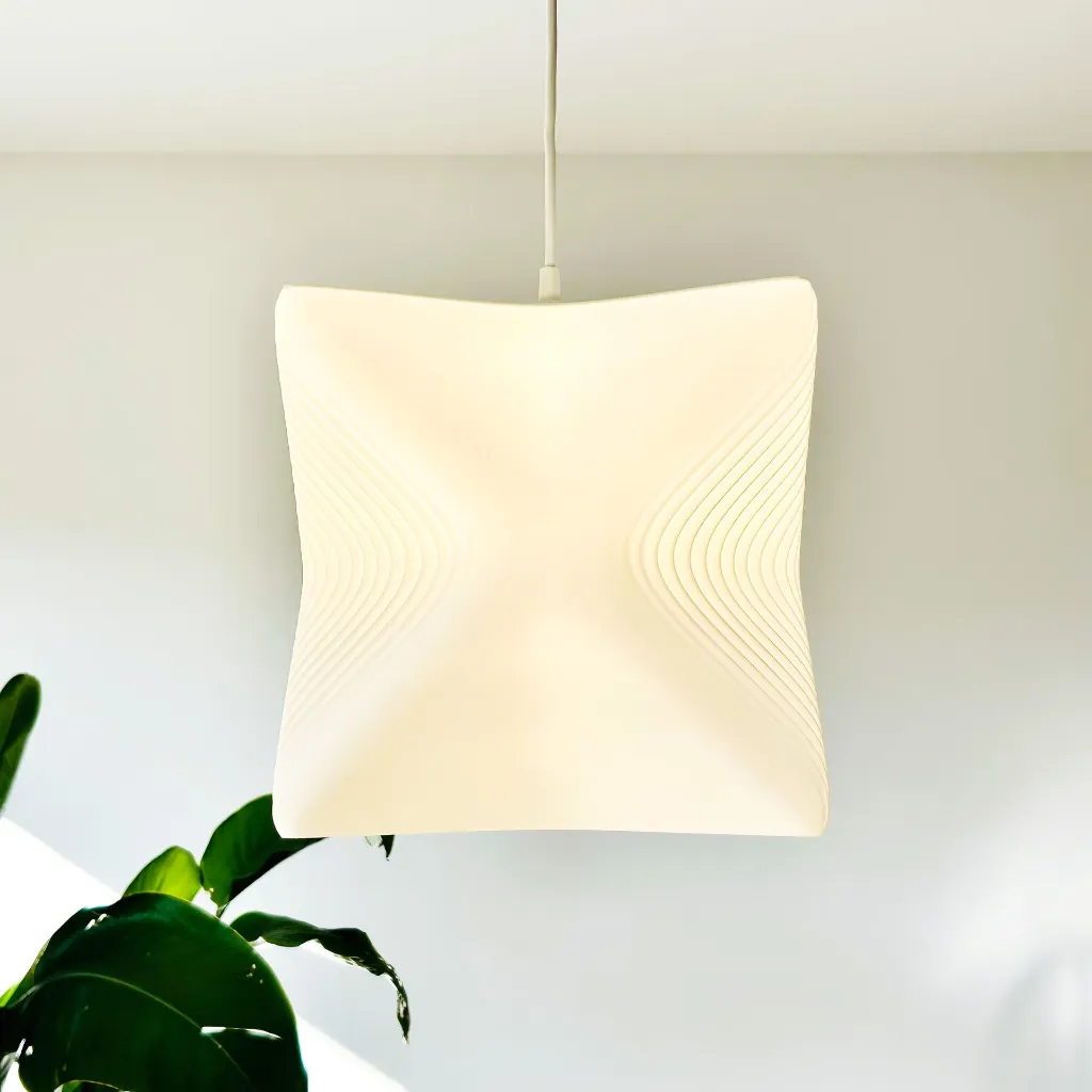 ARYZ-Multiply_pendant-light_Front-ON.webp