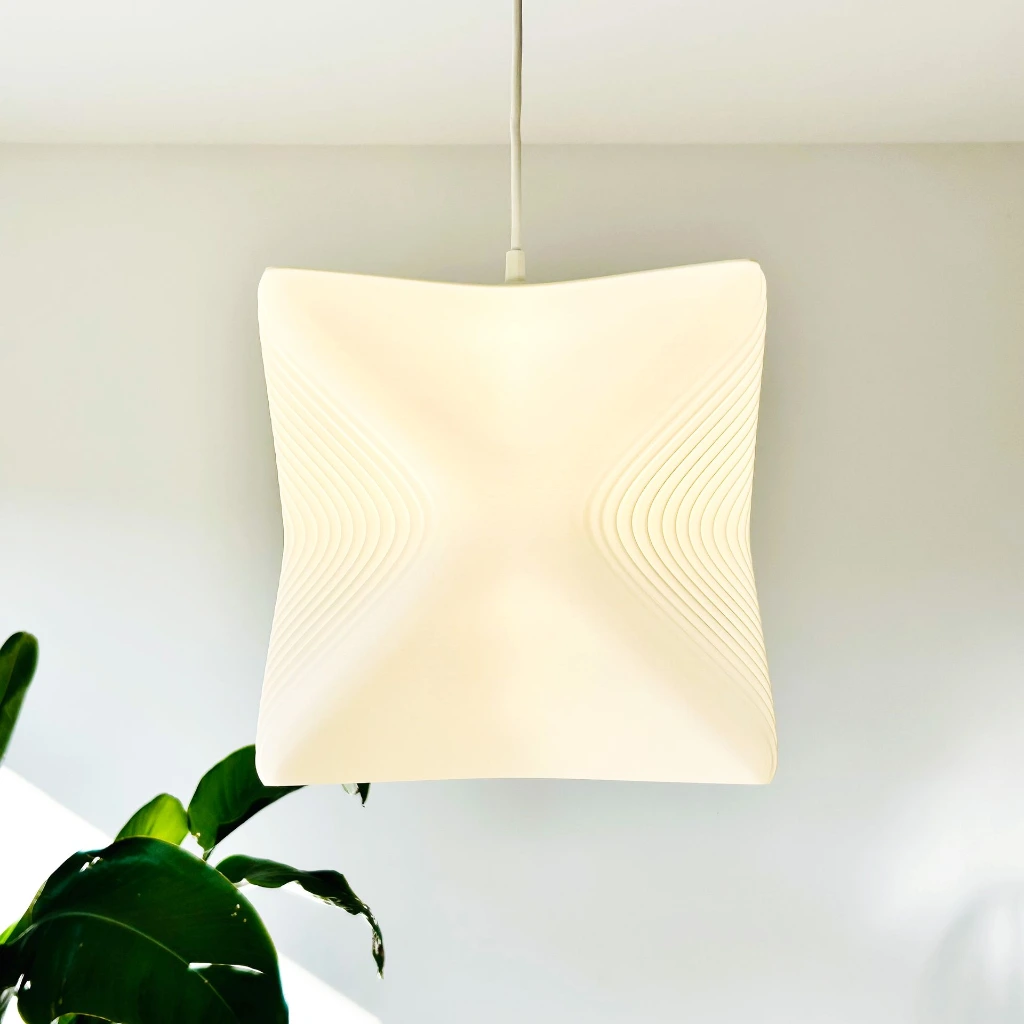ARYZ-Multiply_pendant-light_Front-ON.webp