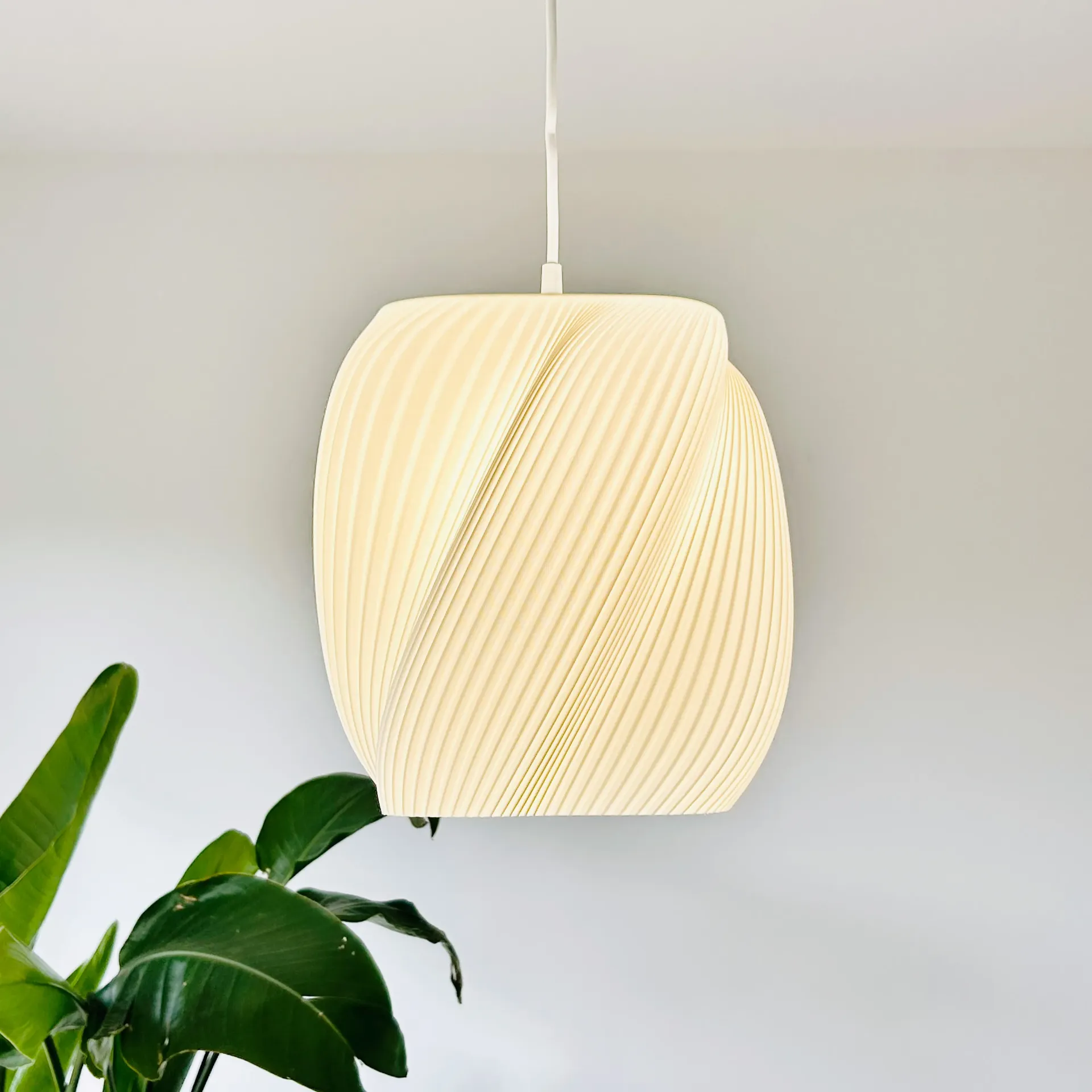 Aryz Divide Pendant Light