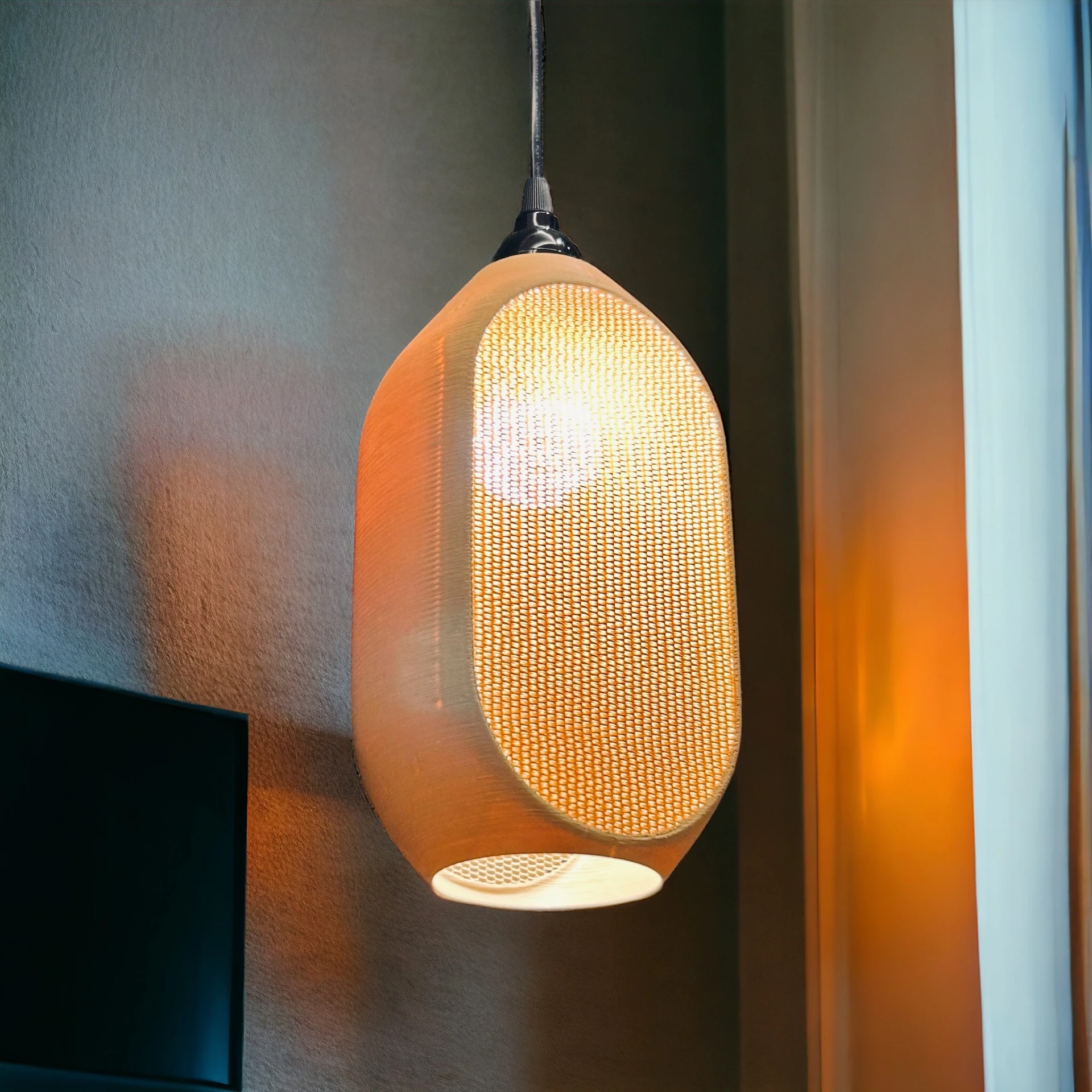Skep Pendant Light